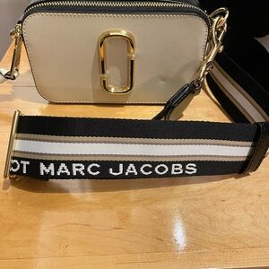 Marc Jacobs authentic the snapshot bag NEW it bag camera bag